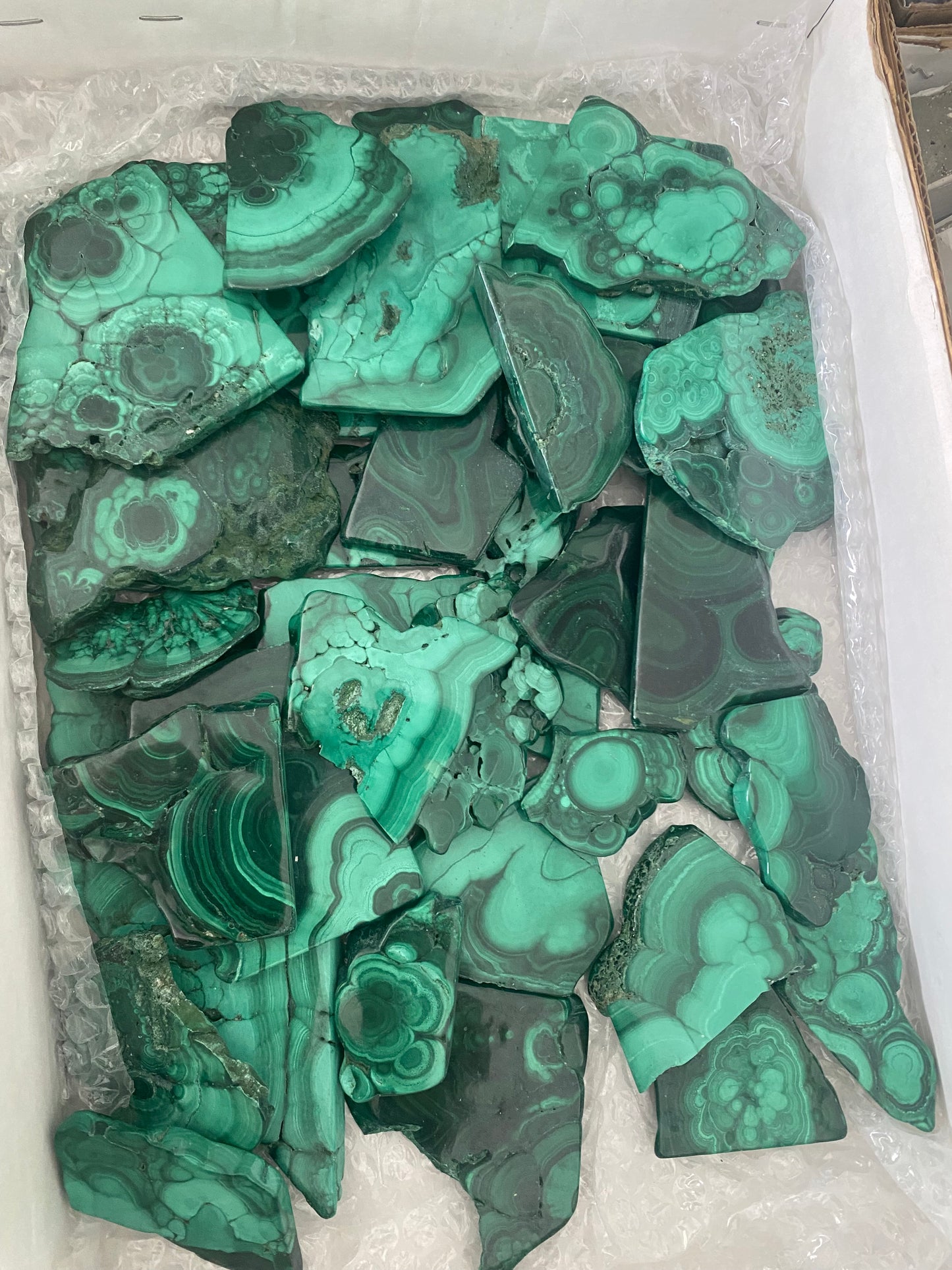 Malachite slab lot x28